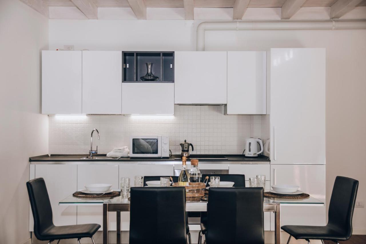 Guggenheim Luxury Suites By Bricola Apartments Venedig Exteriör bild